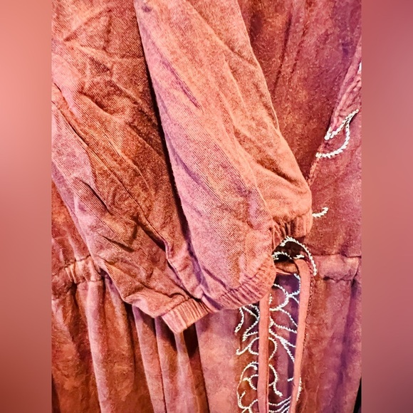 NWOT Small POL Elegant Embroidered Burgundy Dress - Picture 6 of 11